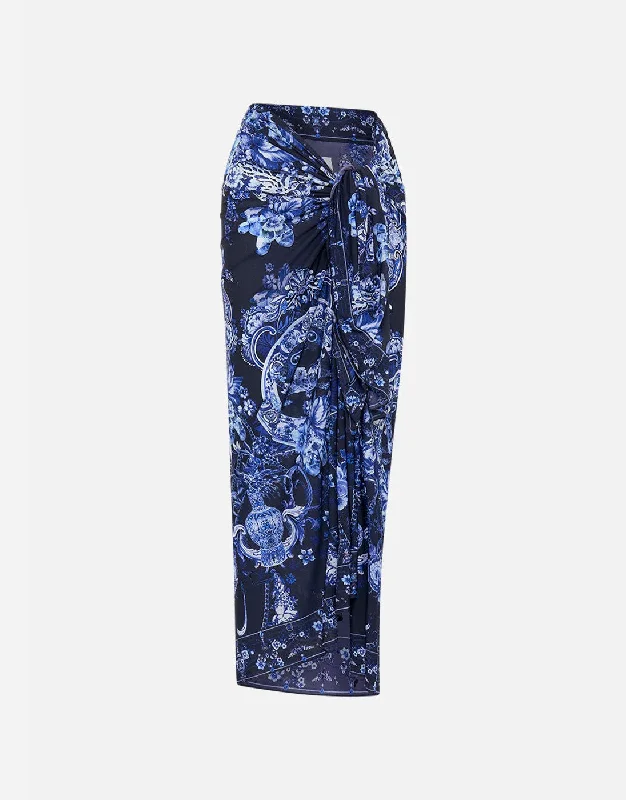 Women’s cover-up purple glow -Long Sarong, Delft Dynasty