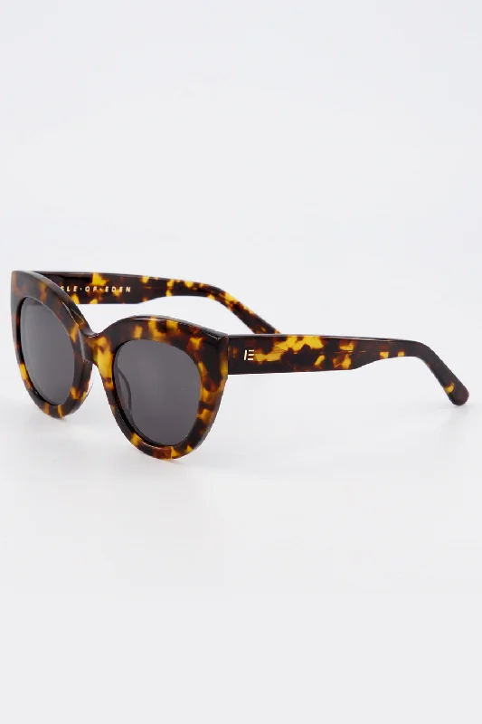 ladies sunglasses custom curve -Wynnie Sunglasses Tortoise