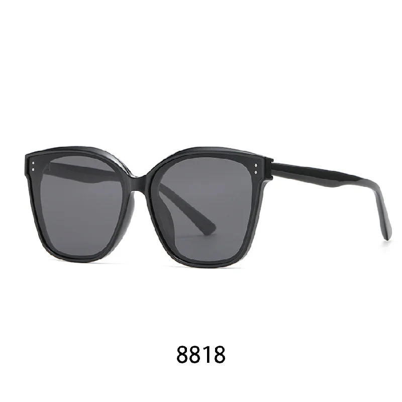 Black 8818