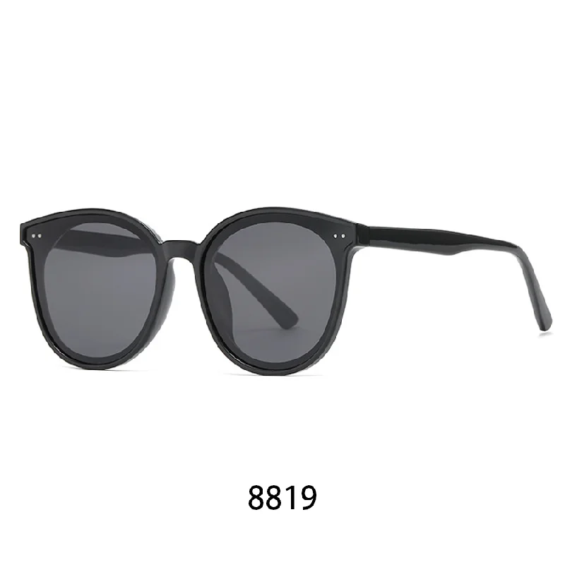 Black 8819