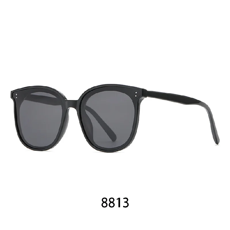 Black 8813